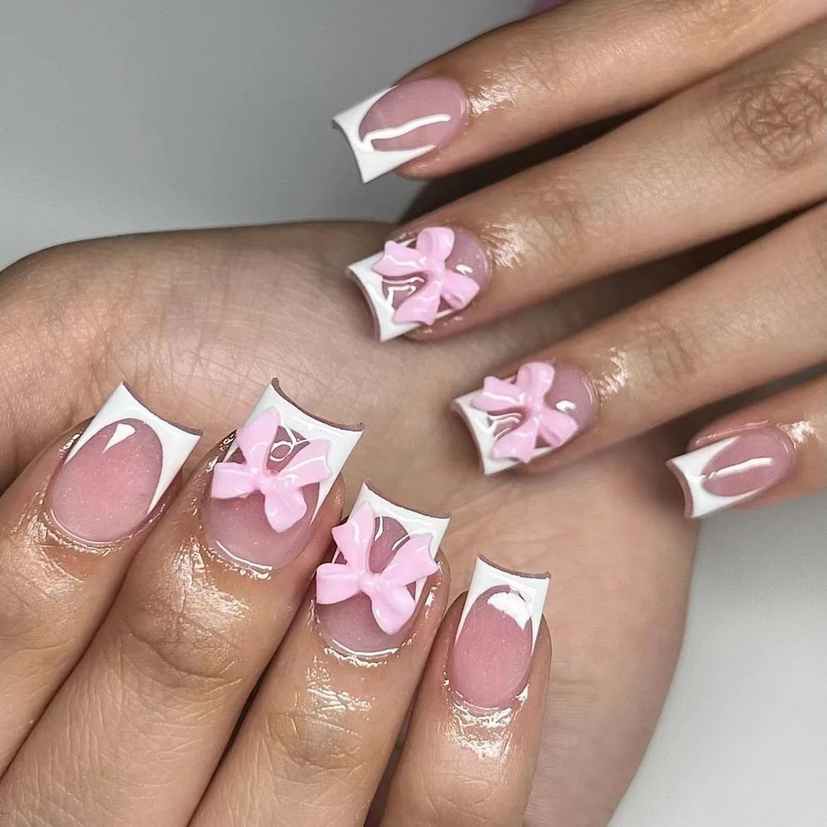 24Pcs Pink Bow Press on Nails 3D Flower with Pearl Design Acrylic Nails Ballerina Full Cover French False Nail Tips for Women