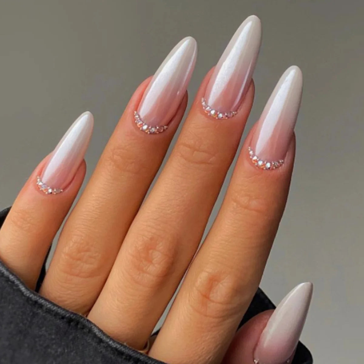 24Pcs Orange Gradient Almond Fake Nails Detachable Simple Pure Color Press On Fake Nails Tips With Glue Long y2k Pink Nails